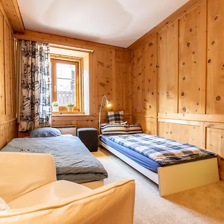 Chasa Vi Appartement *